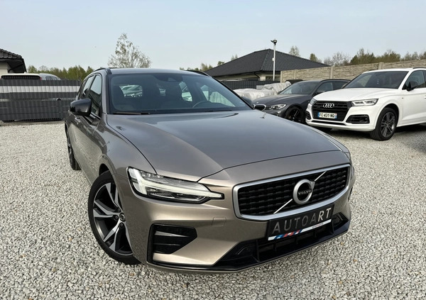 Volvo V60 cena 99990 przebieg: 92000, rok produkcji 2019 z Strumień małe 704